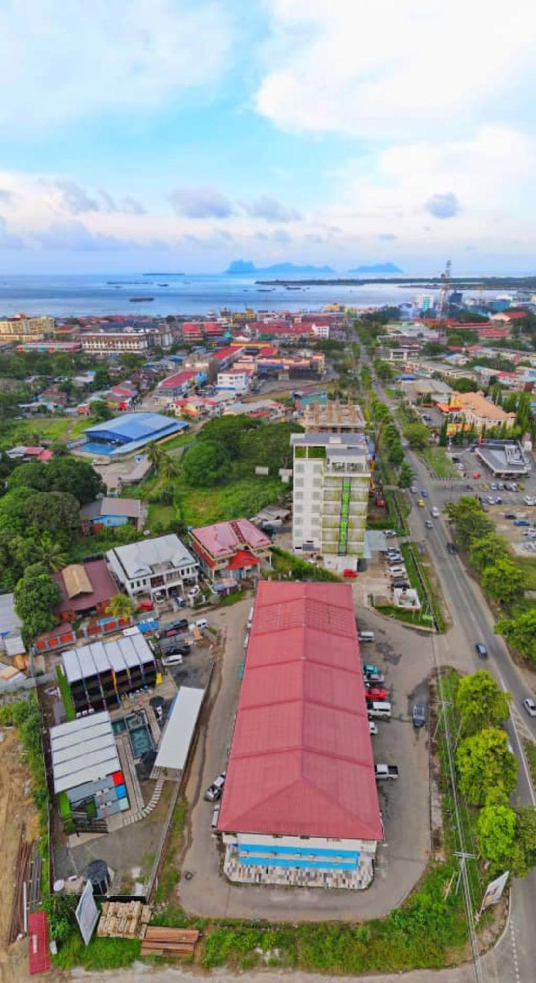 Boxinn The Kontena Home Semporna Exterior photo